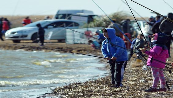 Concurso de Pesca Kids en la Laguna Sauce Grande