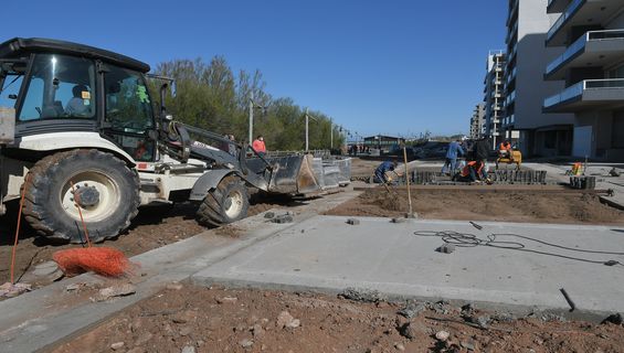El intendente y funcionarios recorrieron las distintas obras que se están ejecutando en la ciudad