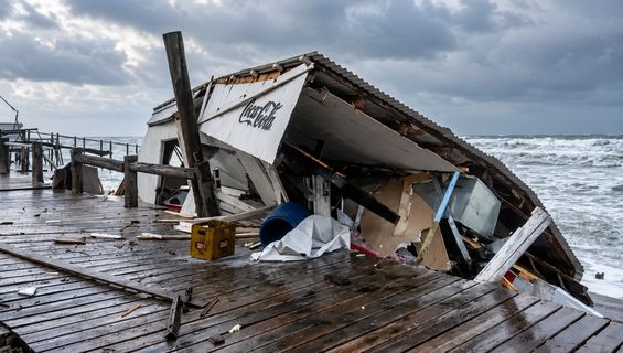 Monte Hermoso después del temporal: cómo quedó la costa tras la crecida y el fuerte viento